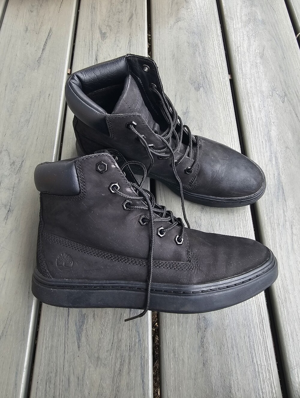 Timberland Womens Boots Black Nubuck Leather Waterproof Shoes Chukka sz7.5